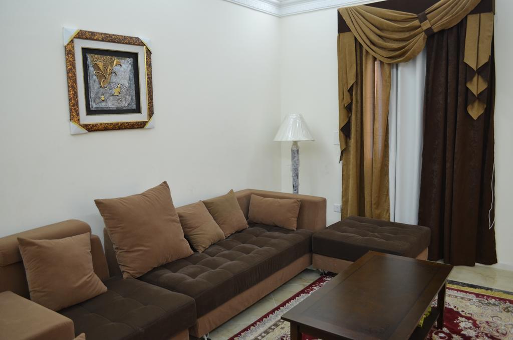 Palm Towers Aparthotel 4*