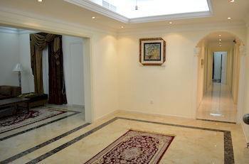 Palm Towers 4*